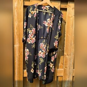 MAURICES Black Floral Kimono with Gathered Waist at Back, Medium